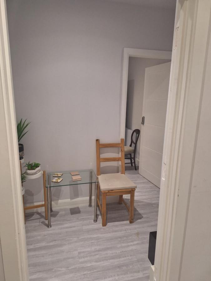 Deluxe Single Room Only For One Adult Northolt  Exterior foto